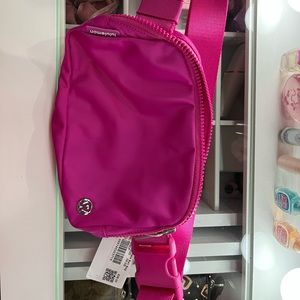 Sonic pink lululemon belt bag